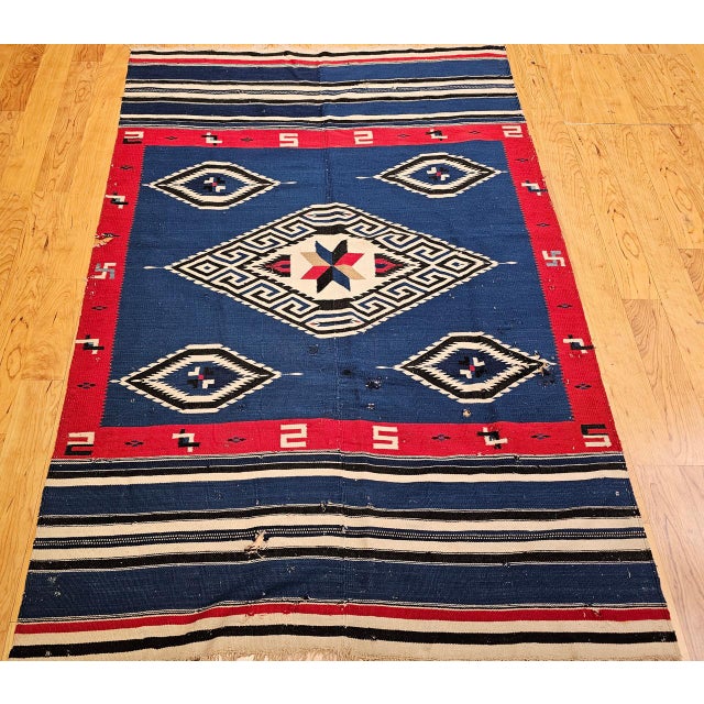 Vintage Mexican Saltillo Serape Kilim Rug, Handwoven Wool, Medallion Pattern, 4x6 For Sale - Image 4 of 18