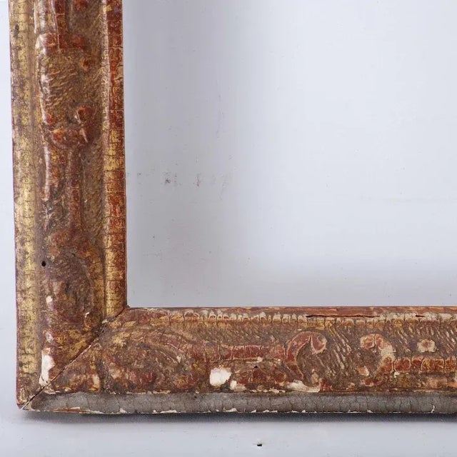 French 18th Century French Louis XVI Carved Gilt Wood Picture Frame For Sale - Image 3 of 5