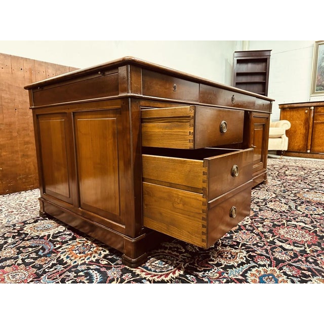 Italian Desk in Leather For Sale - Image 13 of 18