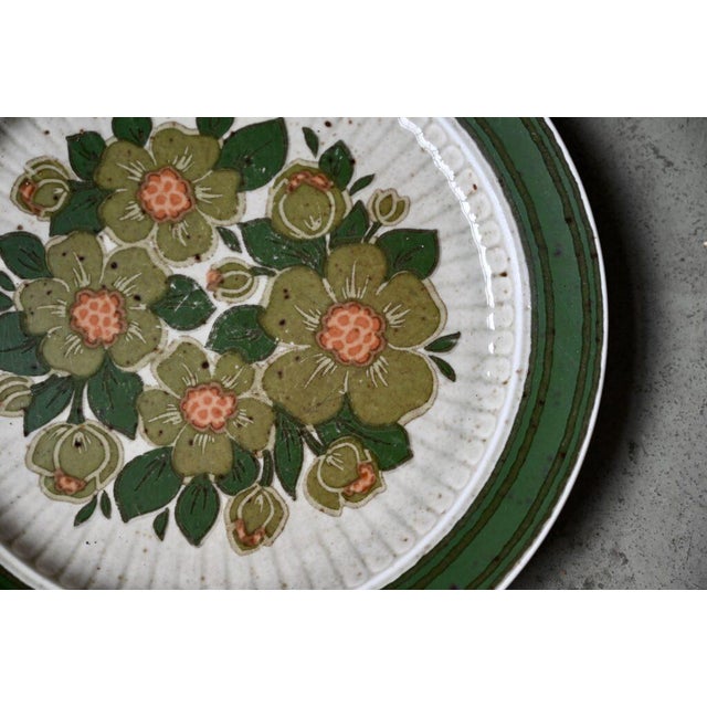 Rustic Porcelain Dinner Plates by Nina De Winterling, Set of 8 For Sale - Image 3 of 5