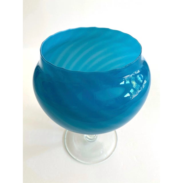 Vintage Mid Century Modern Empoli Italy Cerulean Royal Blue Ombre Art Glass Candy Bowl Pedestal Lidded Jar For Sale - Image 9 of 13