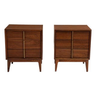American of Martinsville Mid Century Walnut Nightstands Brass Accent Restored - A Pair For Sale