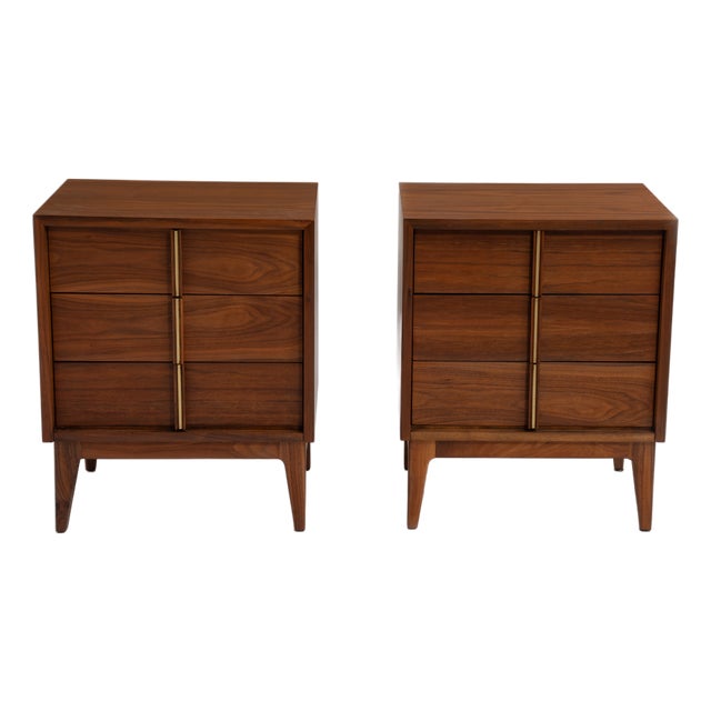 American of Martinsville Mid Century Walnut Nightstands Brass Accent Restored - A Pair For Sale