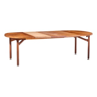 Jens Risom Mid Century Walnut Round Expanding Dining Table With 3 Leaves For Sale