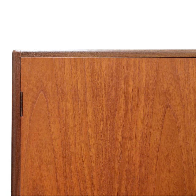 Brown Mid Century Teak Triple Armoire by Vb Wilkins for G Plan For Sale - Image 8 of 10