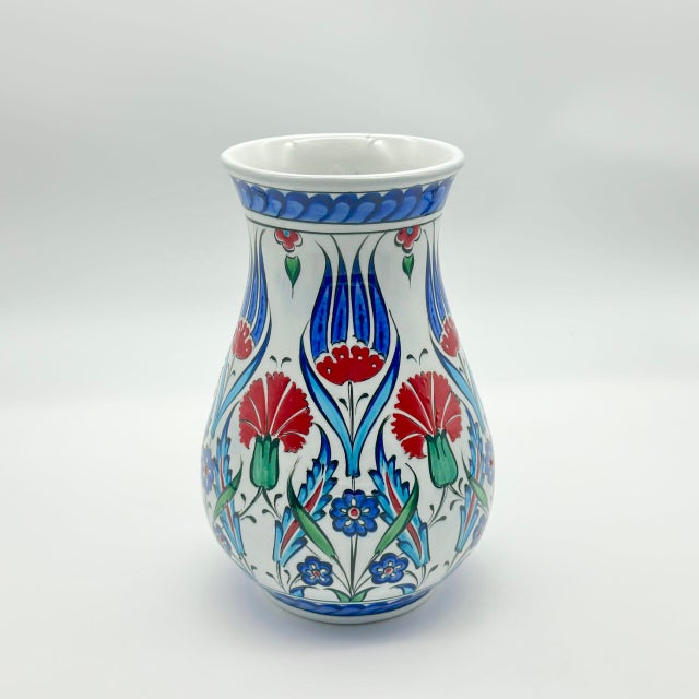 Handmade Ceramic “Pear” Vase (20cm) – Red Carnations & Blue Tulips – Classic Armudi Form For Sale - Image 6 of 8