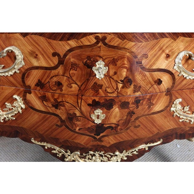 Sauté Chest of Drawers in Marquetry by Perreau For Sale - Image 6 of 15