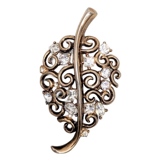 Vintage Alfred Philippe for Crown Trifari Goldtone Clear Rhinestone Leaf Brooch For Sale