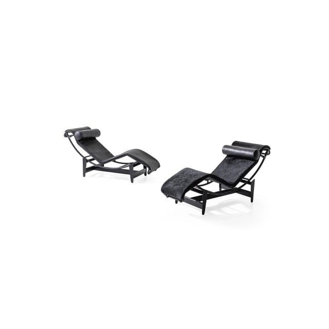 Contemporary LC4 Black Chaise Lounge by Le Corbusier for Cassina For Sale - Image 3 of 5