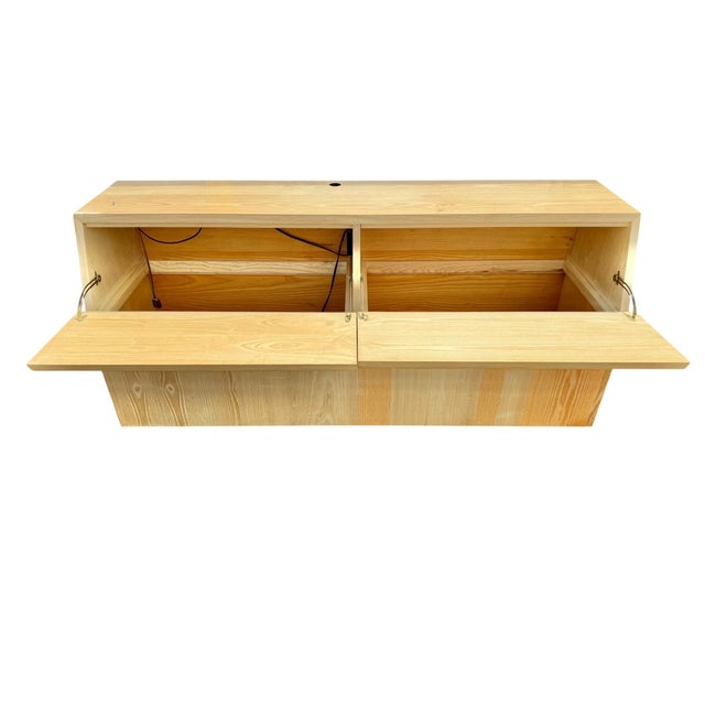 1980s Vintage Henredon Scene Two Olive Wood Queen Size Headboard For Sale - Image 5 of 11