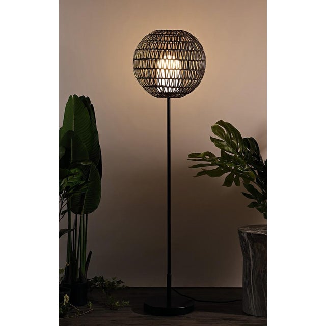globe led floor lamp