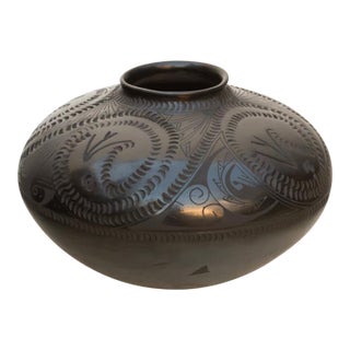 Etched Swirls Mata Ortiz Vintage Pot For Sale