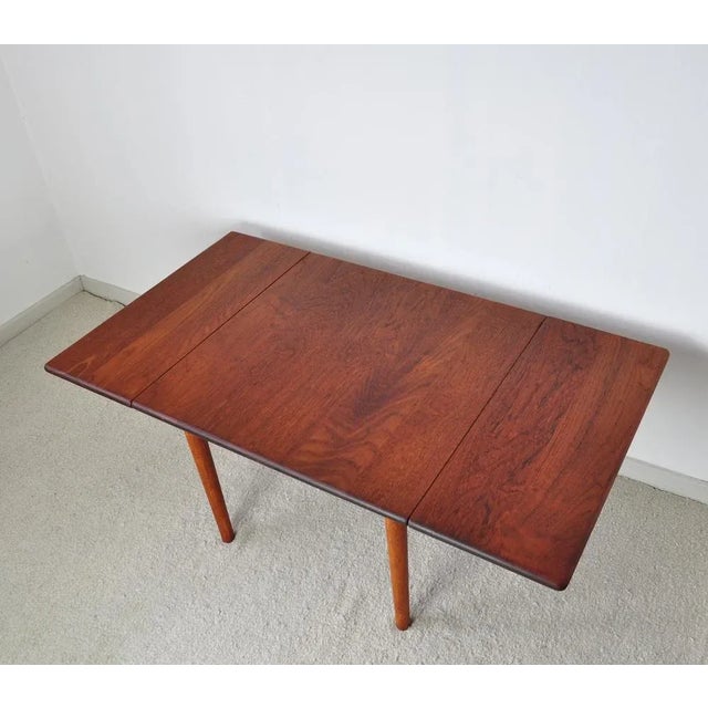 Drop Leaf Side Table in Solid Teak and Oak by Hans J. Wegner for Getama For Sale - Image 15 of 17