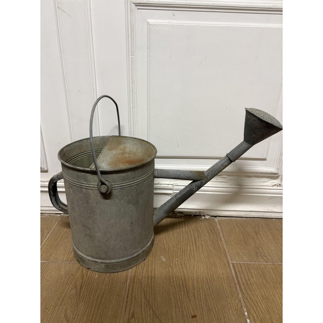 Antique garden watering can from the 1920s, height 47 cm, depth 67 cm, width 28 cm