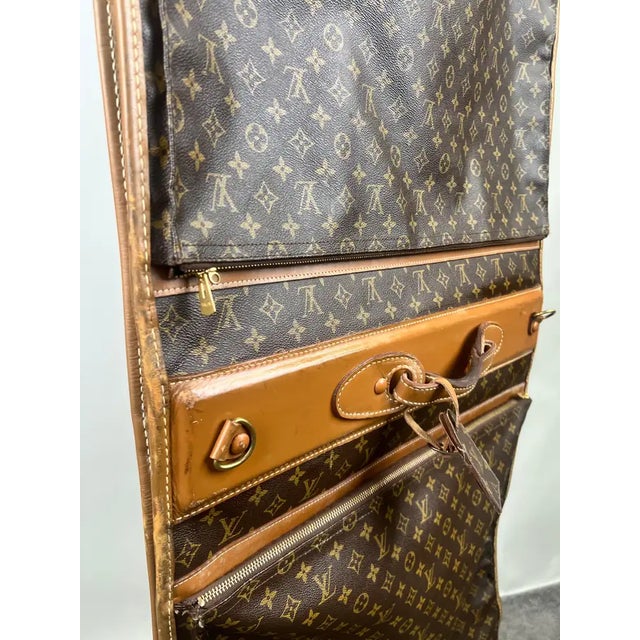 Louis Vuitton Vintage Monogram Garment Bag For Sale - Image 10 of 18