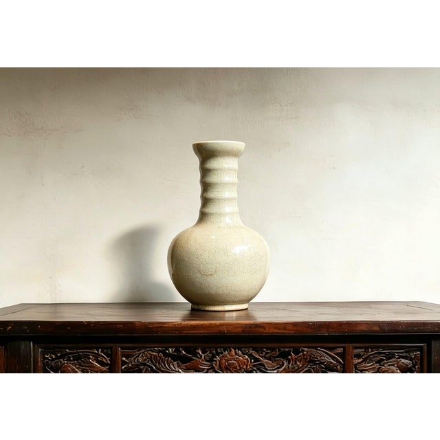 W-8.5cm,H-13cm Experience the beauty and elegance of Chinese history with our Chinese Vintage Porcelain Handcrafted with...