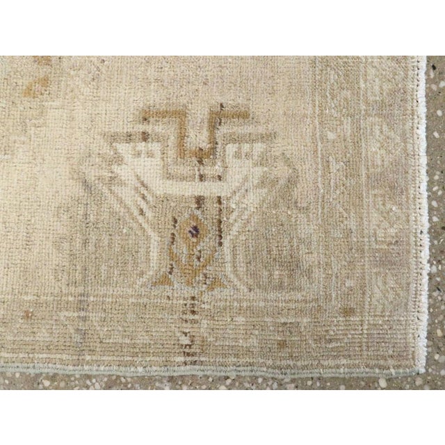 Early 20th Century Galerie Shabab Collection Early 20th Century Turkish Oushak Rug For Sale - Image 5 of 7
