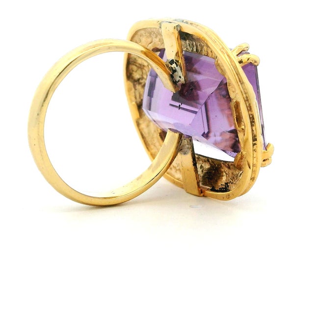 Italian 14k Gold Emerald-Cut Amethyst & Diamond Cocktail Ring, Circa 1980, Size 7.25 For Sale - Image 12 of 14