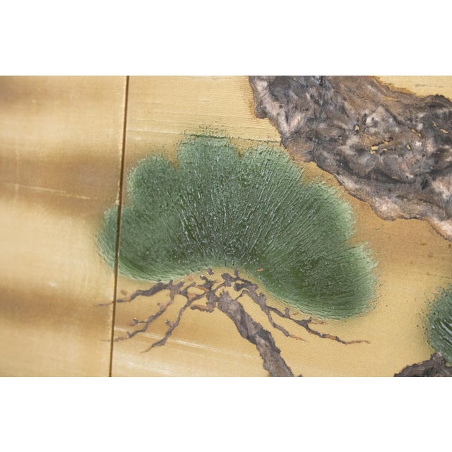 Wood "Big Pine Tree", 1970s Shōwa Era Japanese Maki-E Byobu Screen For Sale - Image 7 of 18