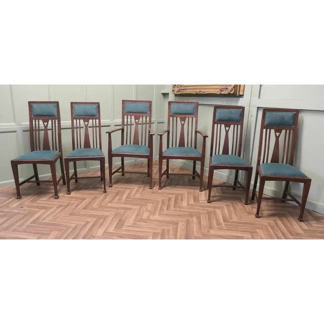 Set of 6 Arts and Crafts Dining Chairs This is a very handsome set of Dining Chairs, 4 single dining chairs and two...
