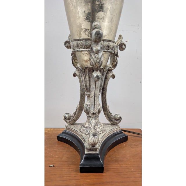 Mid 20th Century Vintage Urn Shaped Table Lamp For Sale - Image 5 of 10