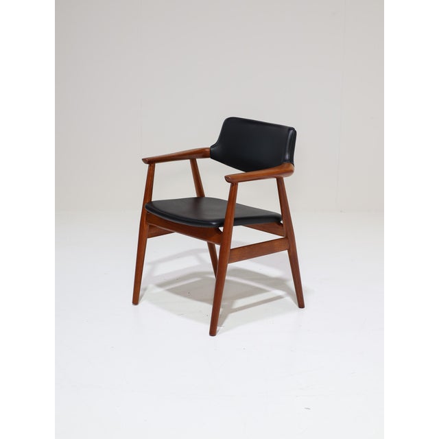Mid-Century Modern Vintage GM11 Dining Chairs in Teak by Svend Aage Eriksen for Glostrup, 1960s, Set of 6 For Sale - Image 3 of 18