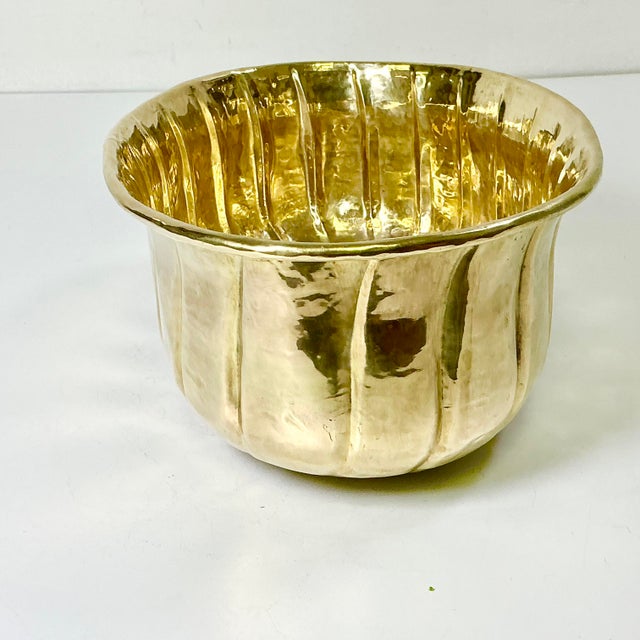 Metal Mid-Century Boho Chic Arts & Crafts Hollywood Regency Fluted Oval Brass Planter. For Sale - Image 7 of 12