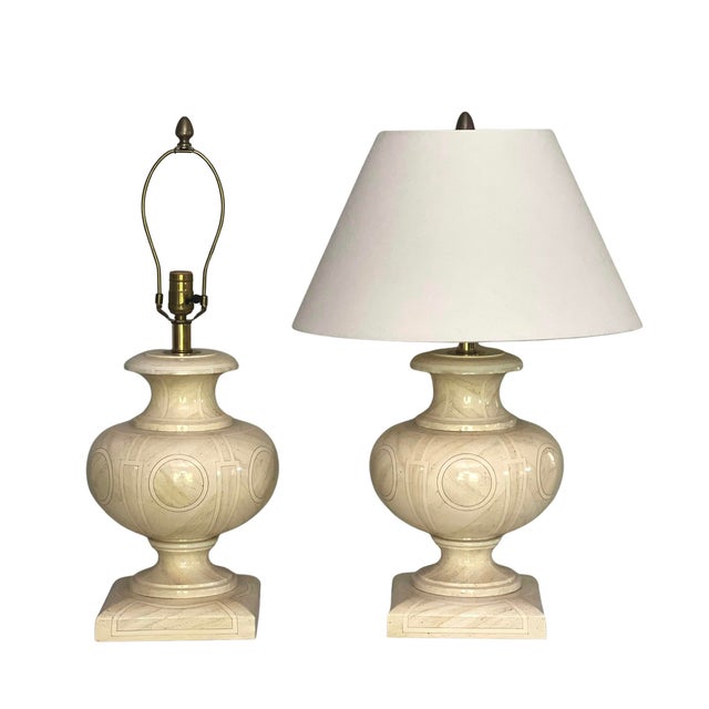Vintage 1970s lacquered wood urn form lamps with trompe-l'oeil finish in the manner of Jean Roger. Faux finish is...