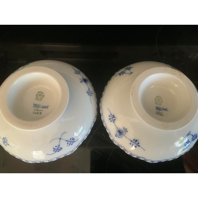 Royal Copenhagan 1960s Royal Copenhagen Blue Fluted Full Lace Footed Bowl 1023 For Sale - Image 4 of 4