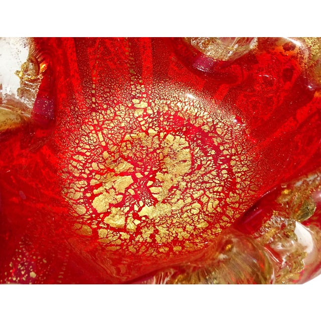 Mid 20th Century Murano Barovier Toso Vintage Bright Red Gold Flecks Control Bubbles Italian Art Glass Ashtray Bowl For Sale - Image 5 of 9