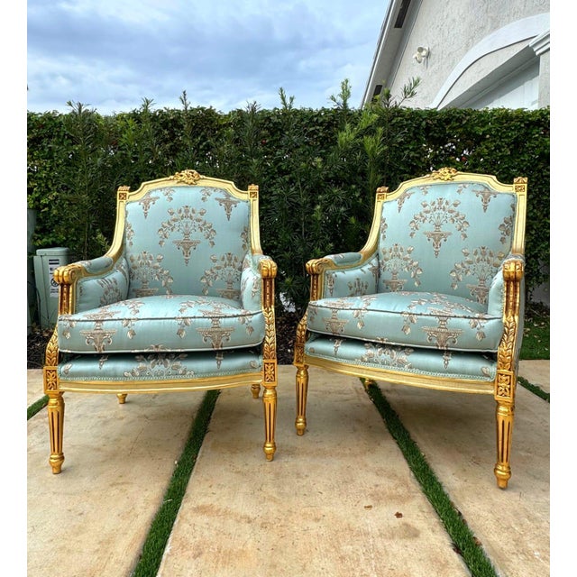 Bring classic French elegance into your home with this exquisite Louis XV-style bergere wing chair. Fully refinished and...