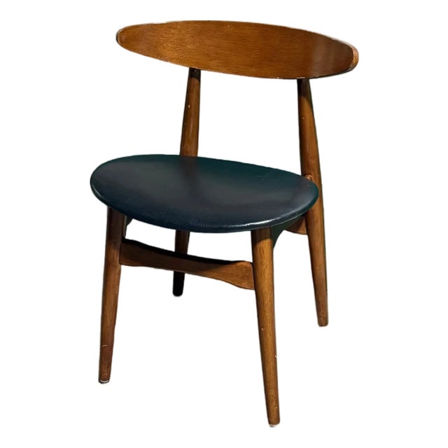 Vintage Set of 4 Greta Dining Chairs in Teak Wood and Black Leather For Sale