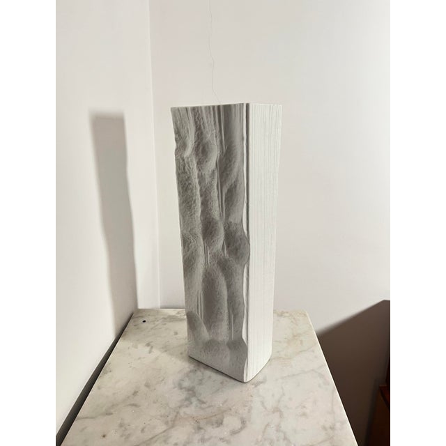 White Vintage Bisque Porcelain Sculptural Vase by Martin Freyer for Rosenthal Studio-Line, Germany, 1960s For Sale - Image 8 of 13