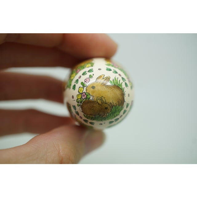 Halcyon Days Enamels England Easter Bunny Rabbit Egg Trinket Pill Box 2" For Sale - Image 11 of 12