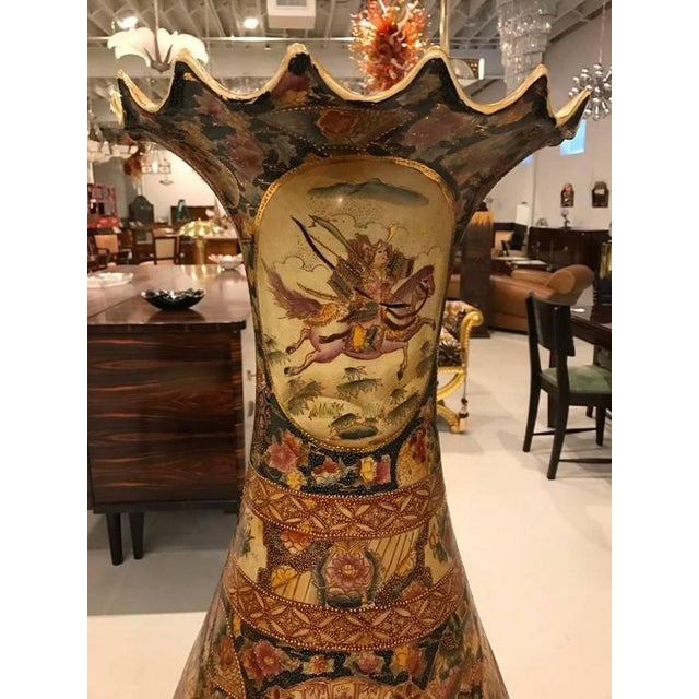 1960s Japanese Palace Floor Vase With Samurai Warriors Motif For Sale - Image 5 of 11