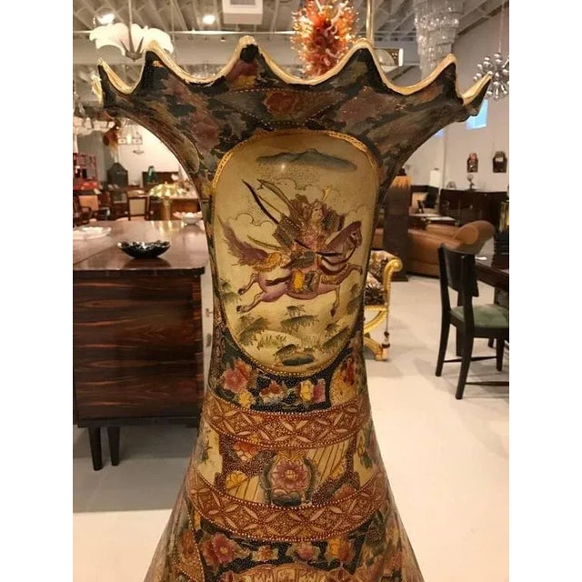 1960s Palace Floor Vase With Samurai Warriors Motif For Sale - Image 5 of 11