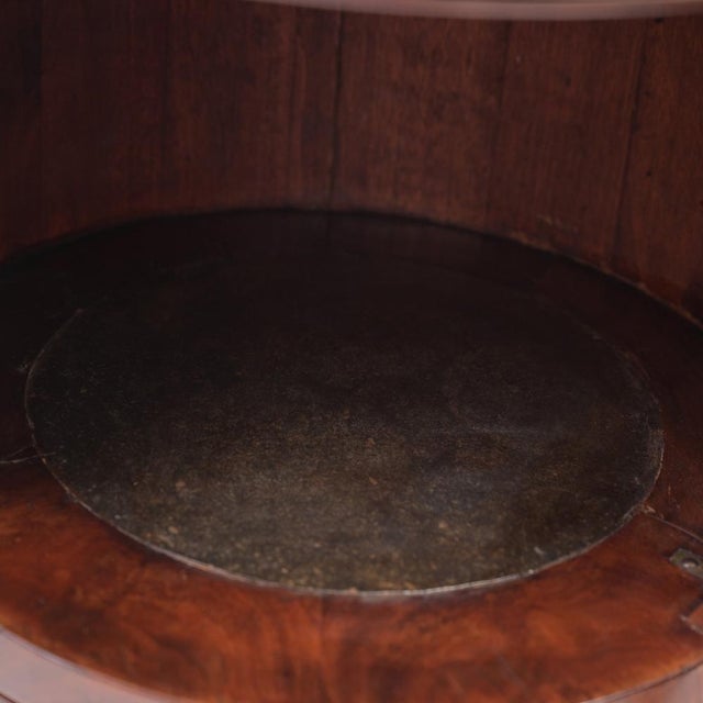 Traditional Round Side Table in Mahogany and Marble, France, 1815 For Sale - Image 3 of 9