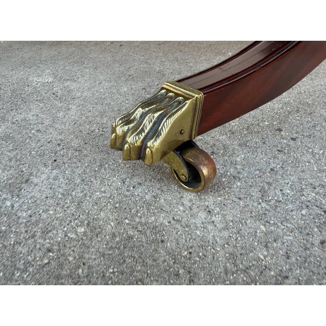 Late 20th Century Late 20th Century Ethan Allen Inlaid Mahogany Pedestal Base Dining Table With Leaves For Sale - Image 5 of 18