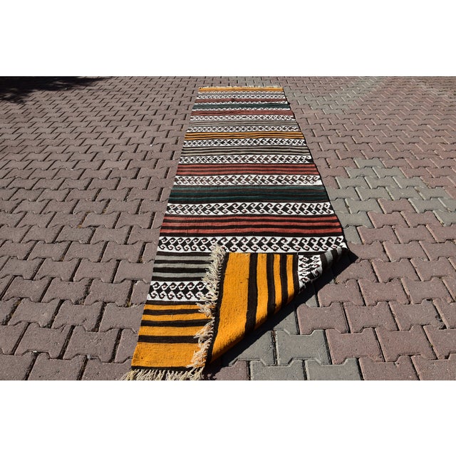 Size: 3.3 x 12 ft (99 x 363 cm) 38 x 142 inches Color: Black , White , Green , Yellow , Orange Material: 100% Wool Fast...