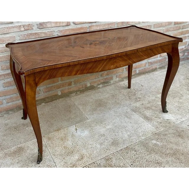 French Marquetry Bronze Ormolu Mounted Center or Coffee Table, 1920s For Sale - Image 3 of 12