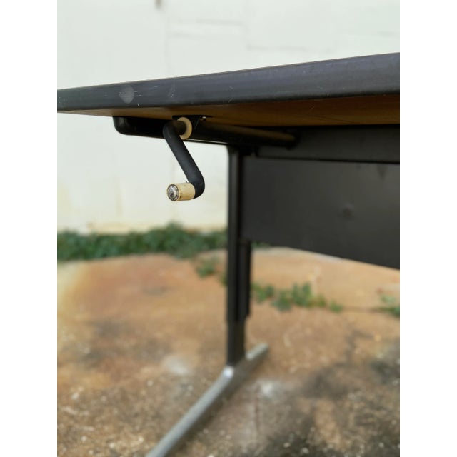 Off-white 1960s Herman Miller Architecture/Designer Writing Desk For Sale - Image 8 of 10