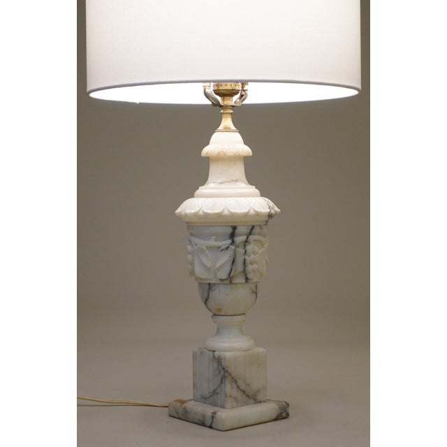 1930s Neoclassical Urn Carved Grapes Leaves Carrara Marble Brass Table Lamp 1930's Italy For Sale - Image 5 of 13