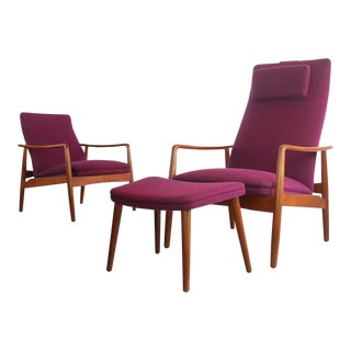 Set of 2 Teak Danish Modern Lounge Chairs W/ an Ottoman by Soren J. Ladefoged, Ca. Late 1950s, Denmark For Sale