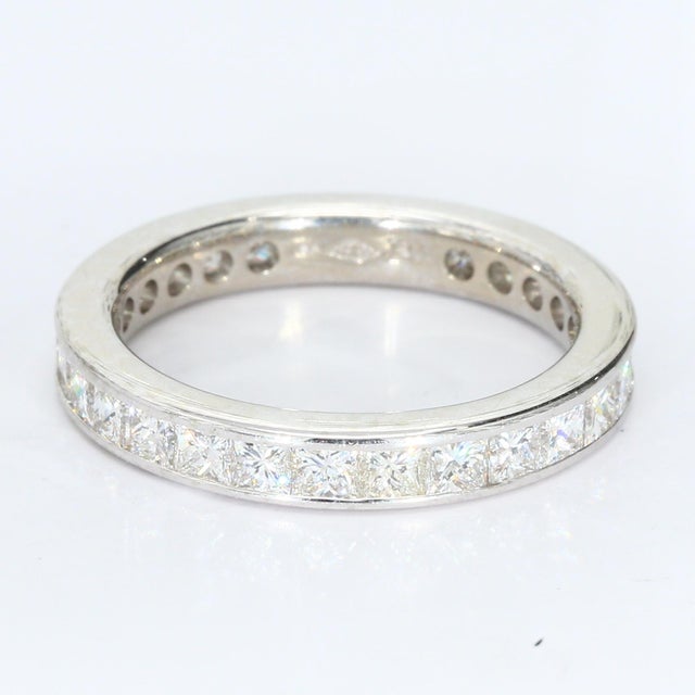 18k White Gold Eternity Band With Princess Cut Diamonds Size 6.5 For Sale - Image 4 of 7