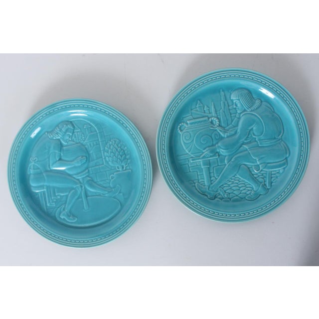 Pair of 1939 World's Fair Capital & Labor Turquoise Souvenir Ceramic Plates For Sale - Image 6 of 12