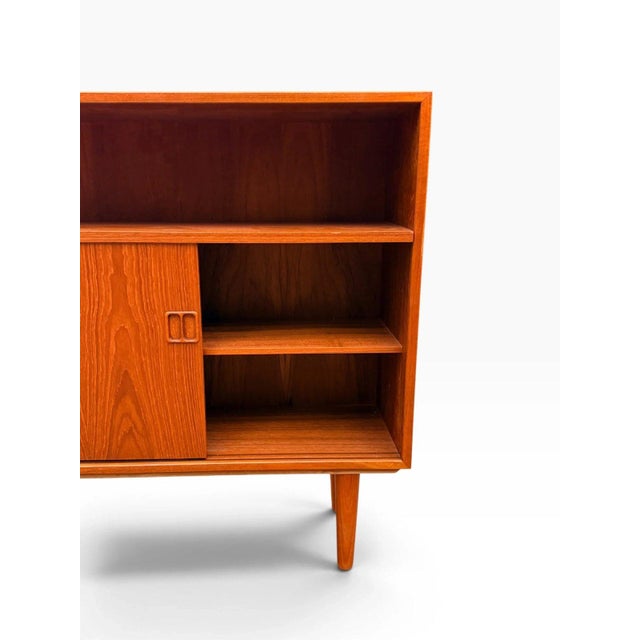 Mid-Century Danish Modern Teak Bookcase Cabinet by Hjørnebo | Sliding Doors & Open Shelf For Sale - Image 6 of 10