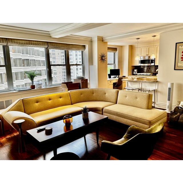 1960s Sculptural Mid-Century Curved Sectional Sofa – Reupholstered & Rare For Sale - Image 11 of 18