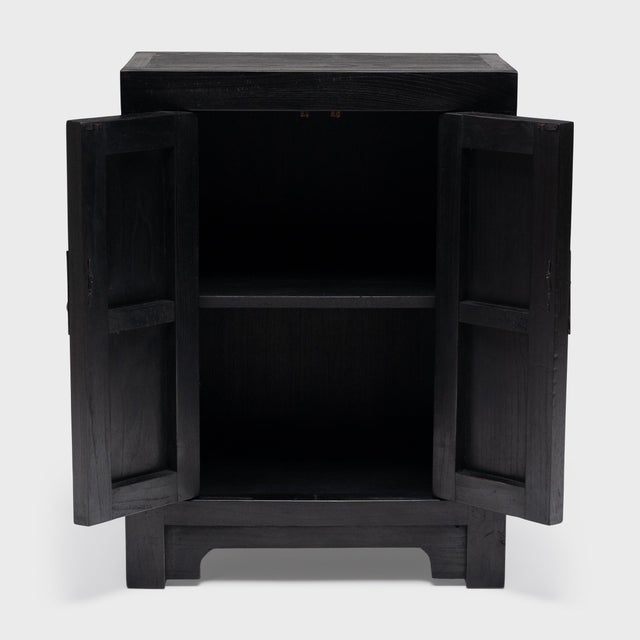 Early 20th Century Chinese Square Corner Locking Cabinet For Sale - Image 4 of 6