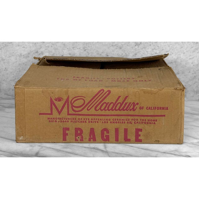 Vintage 14" California Pottery Iridescent Scallop Centerpiece Serving Platter For Sale - Image 6 of 15