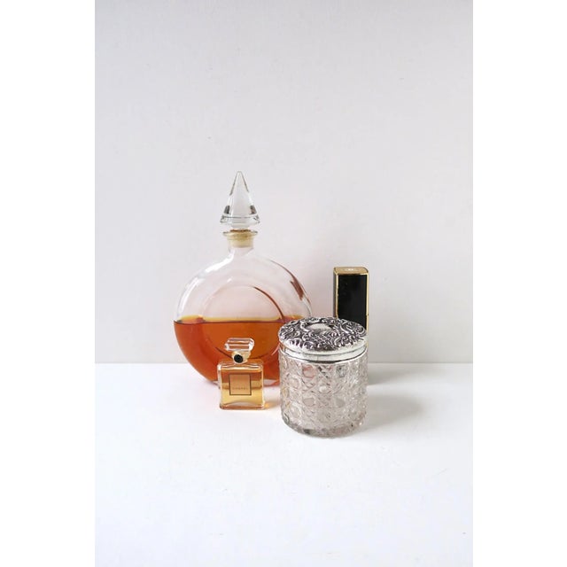 Antique English Sterling Silver Vanity or Bathroom Jar Box, Circa 19th-Century For Sale - Image 4 of 13